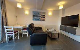 Flat 1 Cosy And Comfortable In Chester